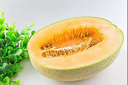 超级吃瓜大法教学,揭秘校园热点事件背后的真相