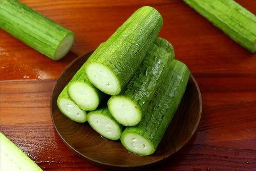 四月吃瓜,热闹非凡，一起品味这个季节的瓜界盛事